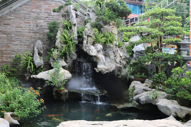 hòn non bộ ngoài trời 1