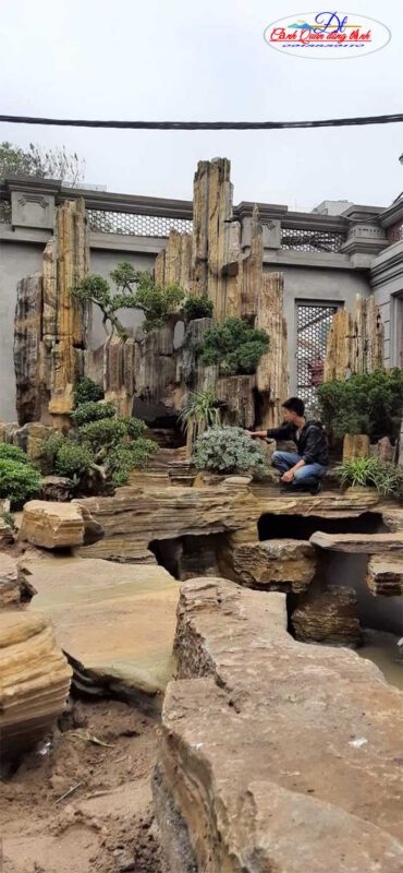 Hòn non bộ sân vườn