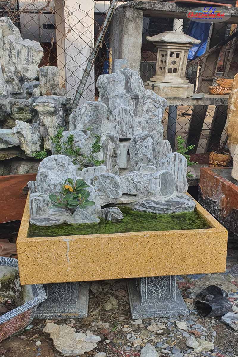 Mẫu hòn non bộ ngoài trời đẹp 2