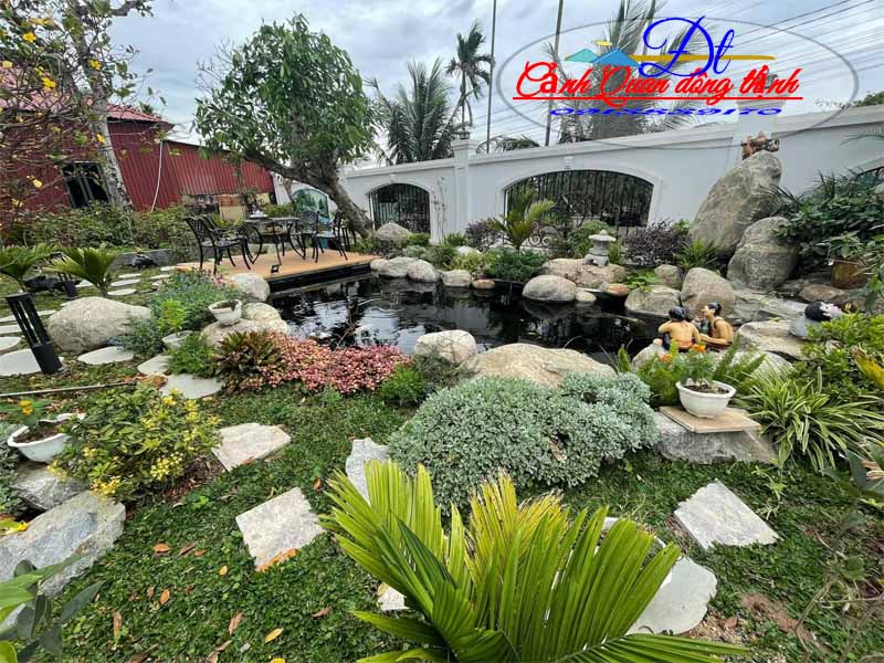 mẫu thiết kế hồ cá koi đẹp 8