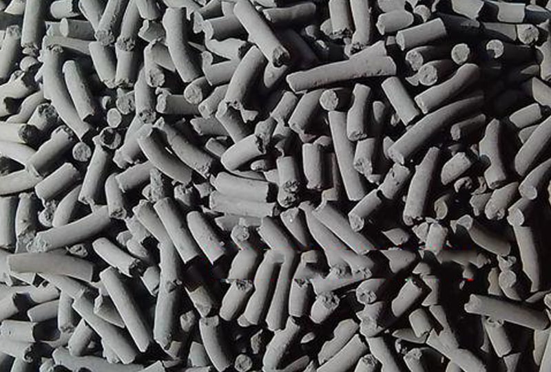 than hoạt tính lọc nước hồ cá