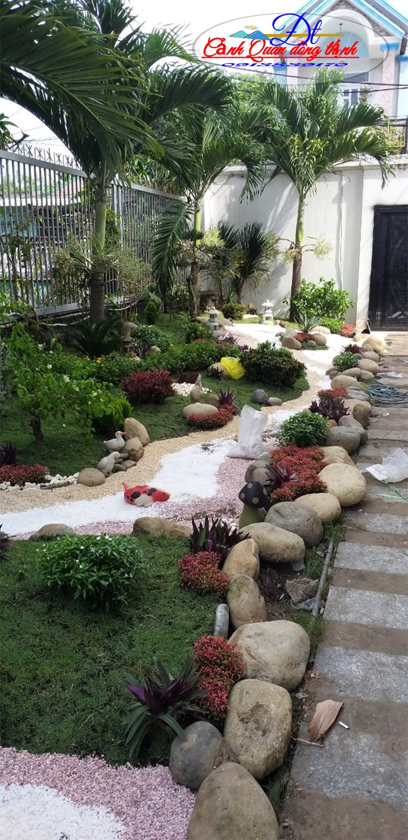 tiểu cảnh sân vườn anh Trí - Quận Bình Tân